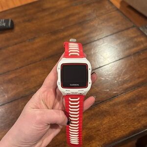 Garmin Forerunner 920XT (White/Red)